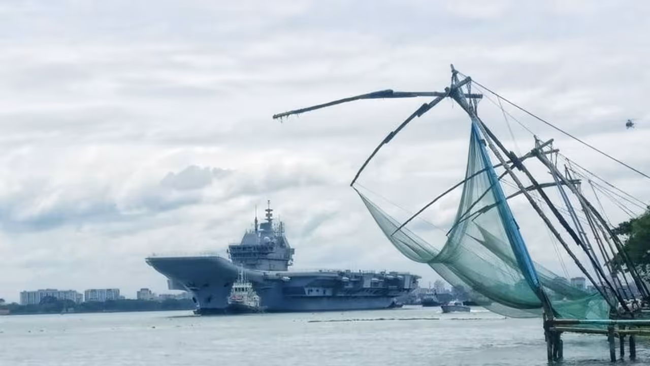INS Vikrant র পুনর্জন্ম, যুদ্ধ বিমানবাহী রণতরীর চ্যালেঞ্জ মোকাবিলা শুরু INS Vikrant র পুনর্জন্ম, যুদ্ধ বিমানবাহী রণতরীর চ্যালেঞ্জ মোকাবিলা শুরু