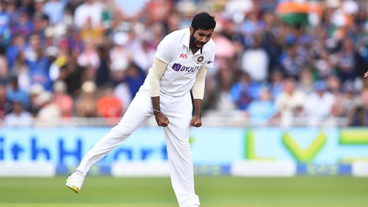 #ENGvsIND ஒரே ஓவரில் 2 விக்கெட்டுகளை வீழ்த்திய பும்ரா..! நெருக்கடியில் இங்கிலாந்து #ENGvsIND ஒரே ஓவரில் 2 விக்கெட்டுகளை வீழ்த்திய பும்ரா..! நெருக்கடியில் இங்கிலாந்து