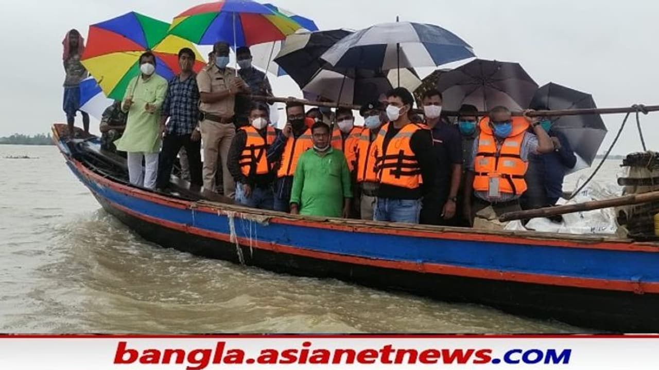 নৌকায় চড়ে বানভাসি ঘাটাল দেখে হতাশ দেব, বললেন দিদি প্রধানমন্ত্রী না হলে কার্যকর হবে না মাস্টার প্ল্যান নৌকায় চড়ে বানভাসি ঘাটাল দেখে হতাশ দেব, বললেন দিদি প্রধানমন্ত্রী না হলে কার্যকর হবে না মাস্টার প্ল্যান