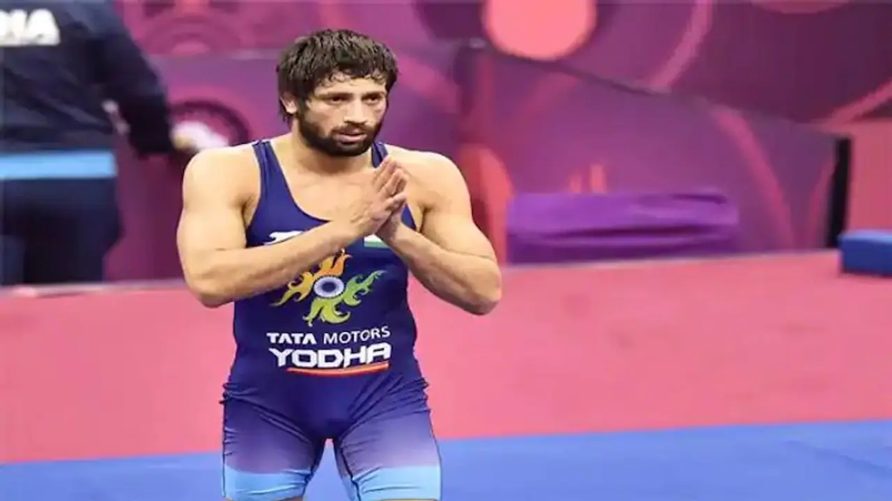 Tokyo Olympic 2020: सिल्वर मेडल पर रवि दहिया को पीएम मोदी ने दी बधाई, बोले- 15 अगस्त को मिलने को उत्सुक