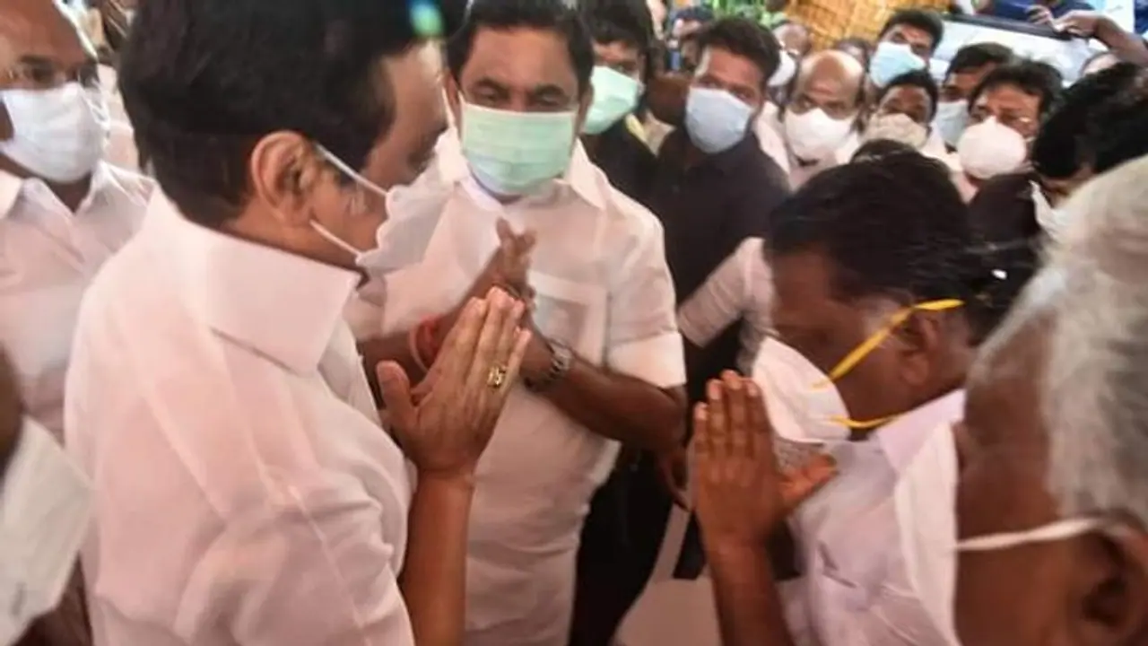 ADMK : 2024 இல் தமிழக சட்டப்பேரவை தேர்தல்.? அசைக்க முடியாத நம்பிக்கையில் ஓபிஎஸ் ஈபிஎஸ்.. அடுத்தது என்ன?