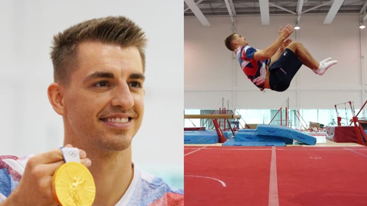 സ്വര്ണ മെഡലുമായി അച്ഛന്; വിമാനത്താവളത്തില് സര്പ്രൈസൊരുക്കി രണ്ട് വയസുകാരി മകള് വീഡിയോ സ്വര്ണ മെഡലുമായി അച്ഛന്; വിമാനത്താവളത്തില് സര്പ്രൈസൊരുക്കി രണ്ട് വയസുകാരി മകള് വീഡിയോ