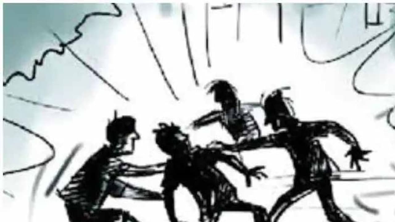 ఆస్తి కోసం దాడికి దిగారు: ఎమ్మిగనూరు మున్సిపల్ చైర్మన్ పై పేరేంట్స్ ఫిర్యాదు ఆస్తి కోసం దాడికి దిగారు: ఎమ్మిగనూరు మున్సిపల్ చైర్మన్ పై పేరేంట్స్ ఫిర్యాదు