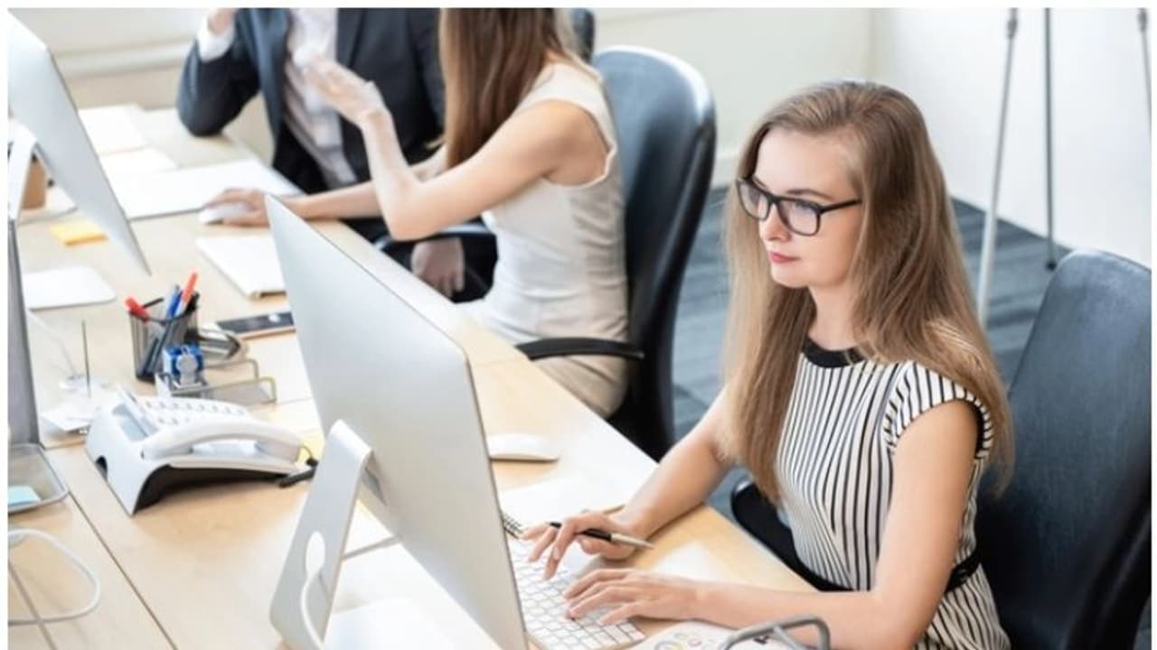 തിരുവനന്തപുരത്ത് കോളജ് ഓഫ് എൻജിനിയറിങ്ങിൽ ക്ലർക്ക് കം ഡേറ്റാ എൻട്രി ഓപ്പറേറ്റർ തിരുവനന്തപുരത്ത് കോളജ് ഓഫ് എൻജിനിയറിങ്ങിൽ ക്ലർക്ക് കം ഡേറ്റാ എൻട്രി ഓപ്പറേറ്റർ