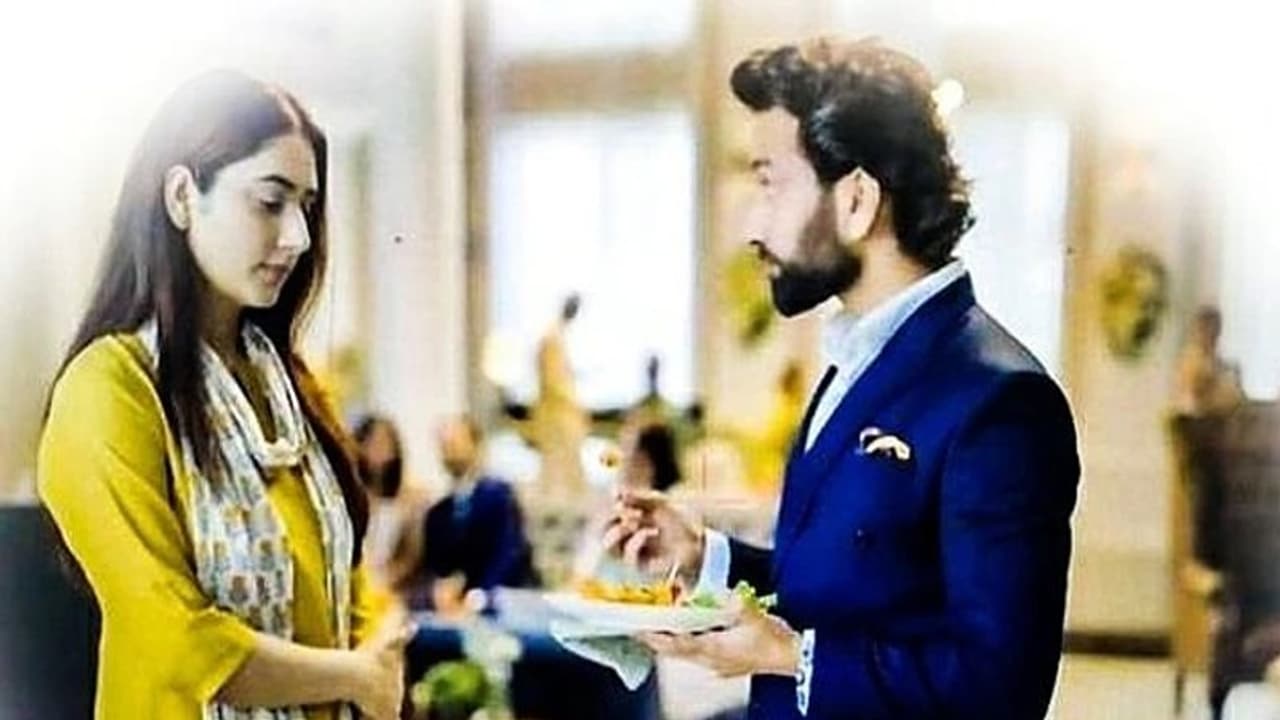 Bade Achhe Lagte Hain 2 के सेट से लीक हुई नए राम प्रिया की फोटो, 8 साल बाद साथ काम कर रही जोड़ी Bade Achhe Lagte Hain 2 के सेट से लीक हुई नए राम प्रिया की फोटो, 8 साल बाद साथ काम कर रही जोड़ी