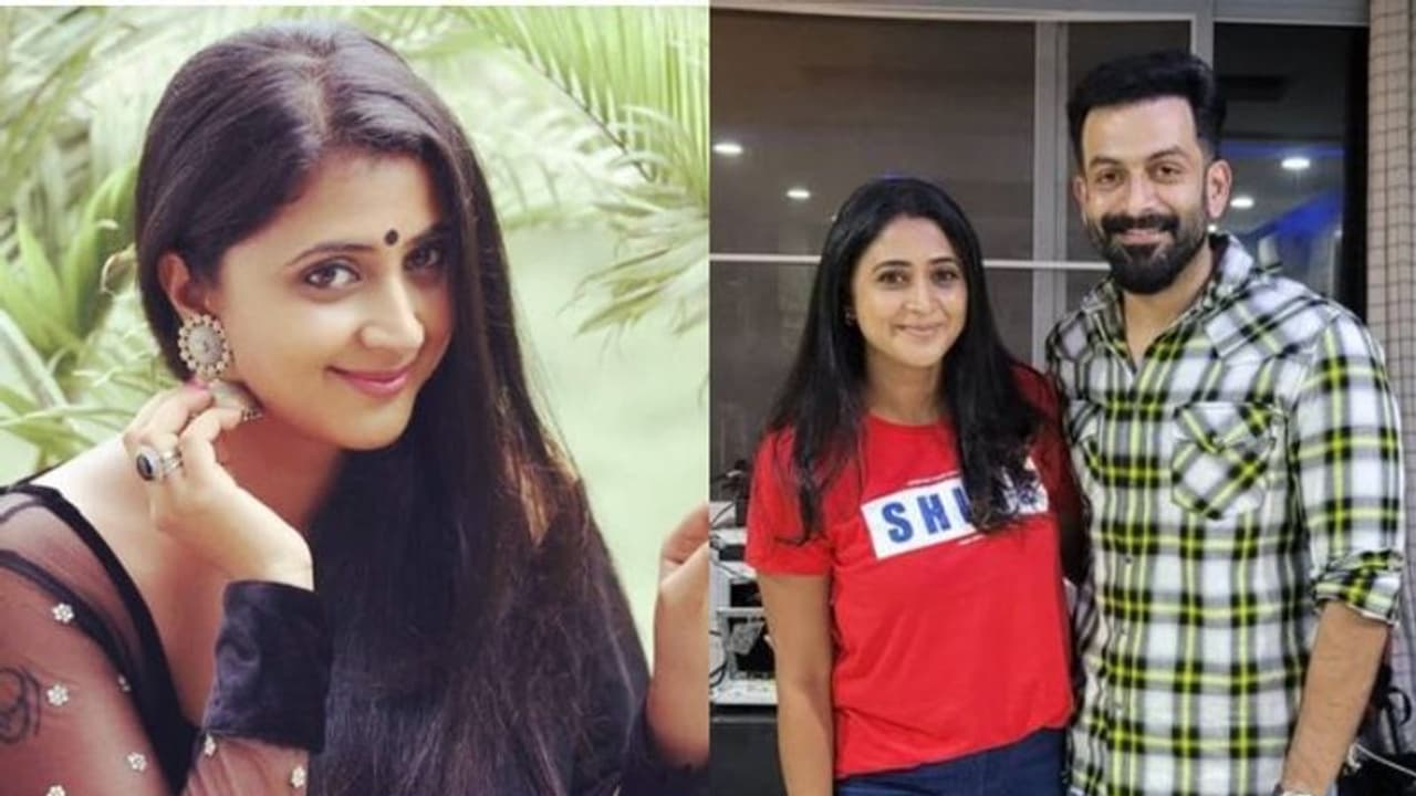 'സംവിധായകനിൽ നിന്നും നടനിലേക്കുള്ള മാറ്റം അത്ഭുതകരം'; പൃഥ്വിയുമായുള്ള ലൊക്കേഷന് അനുഭവവുമായി കനിഹ 'സംവിധായകനിൽ നിന്നും നടനിലേക്കുള്ള മാറ്റം അത്ഭുതകരം'; പൃഥ്വിയുമായുള്ള ലൊക്കേഷന് അനുഭവവുമായി കനിഹ