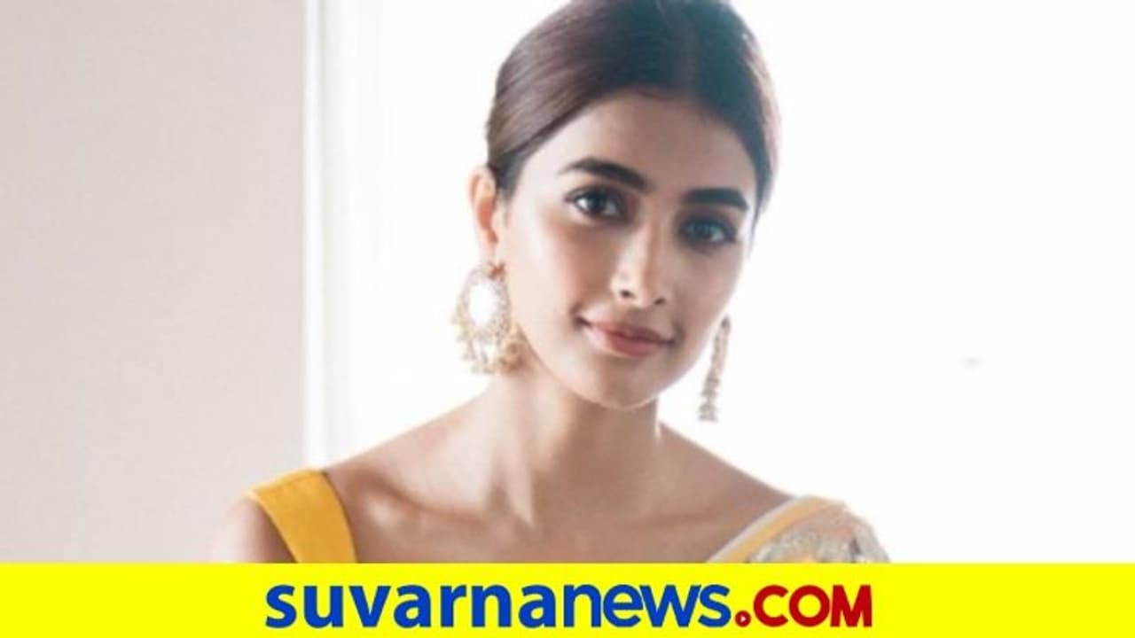 ನಟಿ ಪೂಜಾ ಹೆಗ್ಡೆ ಡಯಟ್, ಪ್ರತಿ ದಿನ ಸೇವಿಸುವ ಆಹಾರ ಇದಂತೆ! ನಟಿ ಪೂಜಾ ಹೆಗ್ಡೆ ಡಯಟ್, ಪ್ರತಿ ದಿನ ಸೇವಿಸುವ ಆಹಾರ ಇದಂತೆ!