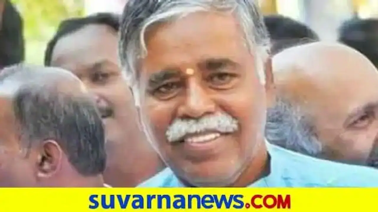 Hijab Row: ದ್ವಿತೀಯ ಪಿಯು ಪರೀಕ್ಷೆಗೂ ಹಿಜಾಬ್ ನಿಷಿದ್ಧ: ನಾಗೇಶ್ Hijab Row: ದ್ವಿತೀಯ ಪಿಯು ಪರೀಕ್ಷೆಗೂ ಹಿಜಾಬ್ ನಿಷಿದ್ಧ: ನಾಗೇಶ್