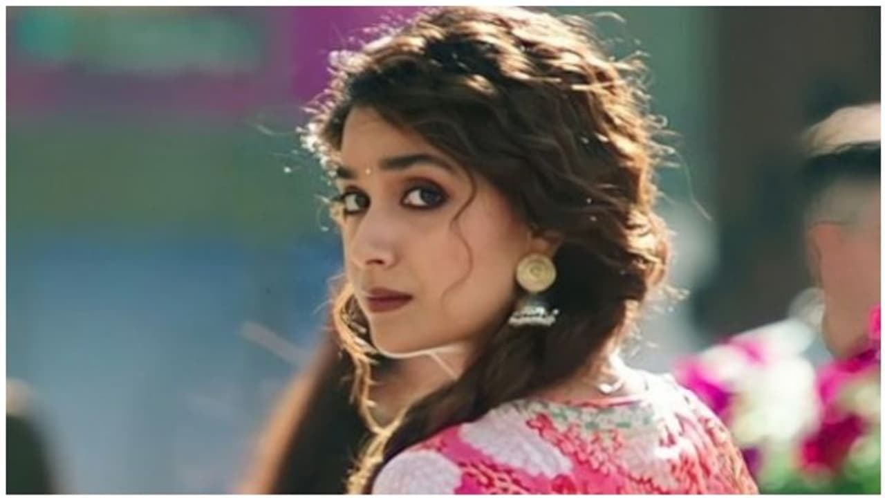 'மெஸ்ஸி' பெயர் போட்ட ஜெர்ஸில் சமூக வலைத்தளத்தை தெறிக்க விட்ட கீர்த்தி சுரேஷ்..! உருக்கமான பதிவு..!! 'மெஸ்ஸி' பெயர் போட்ட ஜெர்ஸில் சமூக வலைத்தளத்தை தெறிக்க விட்ட கீர்த்தி சுரேஷ்..! உருக்கமான பதிவு..!!