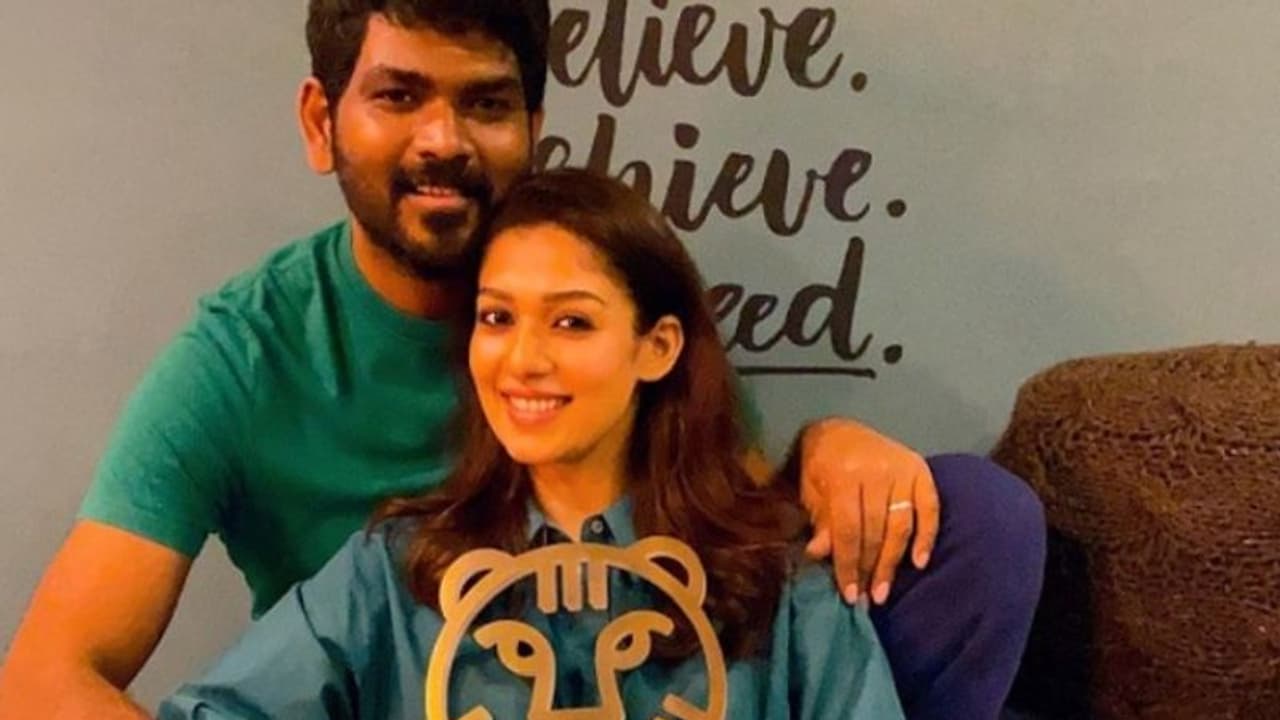 'ആദ്യ രാജ്യാന്തര പുരസ്കാരം', സന്തോഷം പങ്കുവെച്ച് വിഘ്നേശ് ശിവനും നയൻതാരയും 'ആദ്യ രാജ്യാന്തര പുരസ്കാരം', സന്തോഷം പങ്കുവെച്ച് വിഘ്നേശ് ശിവനും നയൻതാരയും