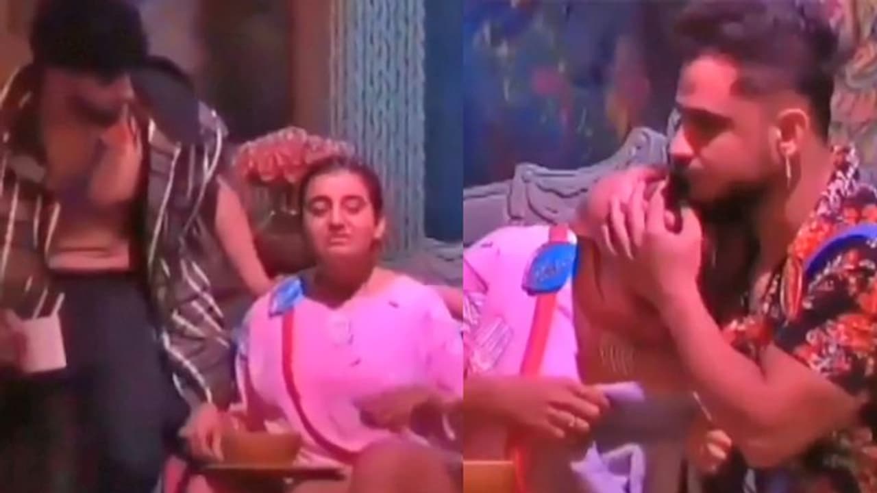 Bigg Boss : इस कंटेस्टेंट ने उड़ाया भोजपुरी का मजाक, उसकी बदतमीजी से तंग आकर रो पड़ी अक्षरा सिंह Bigg Boss : इस कंटेस्टेंट ने उड़ाया भोजपुरी का मजाक, उसकी बदतमीजी से तंग आकर रो पड़ी अक्षरा सिंह