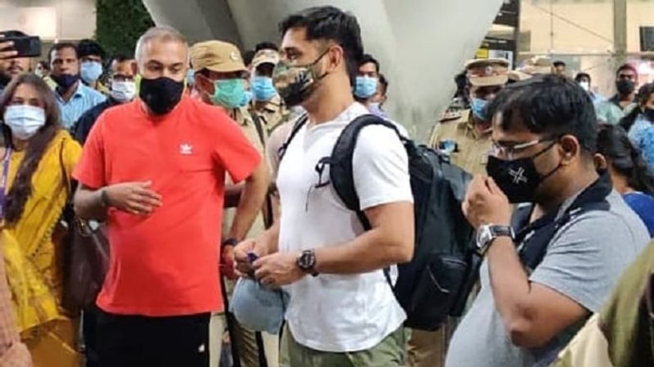 আইপিএল শুরুর আগেই সমস্যায় সিএসকে, মরুদেশে যাওযার অপেক্ষা বাড়ল ধোনিদের আইপিএল শুরুর আগেই সমস্যায় সিএসকে, মরুদেশে যাওযার অপেক্ষা বাড়ল ধোনিদের