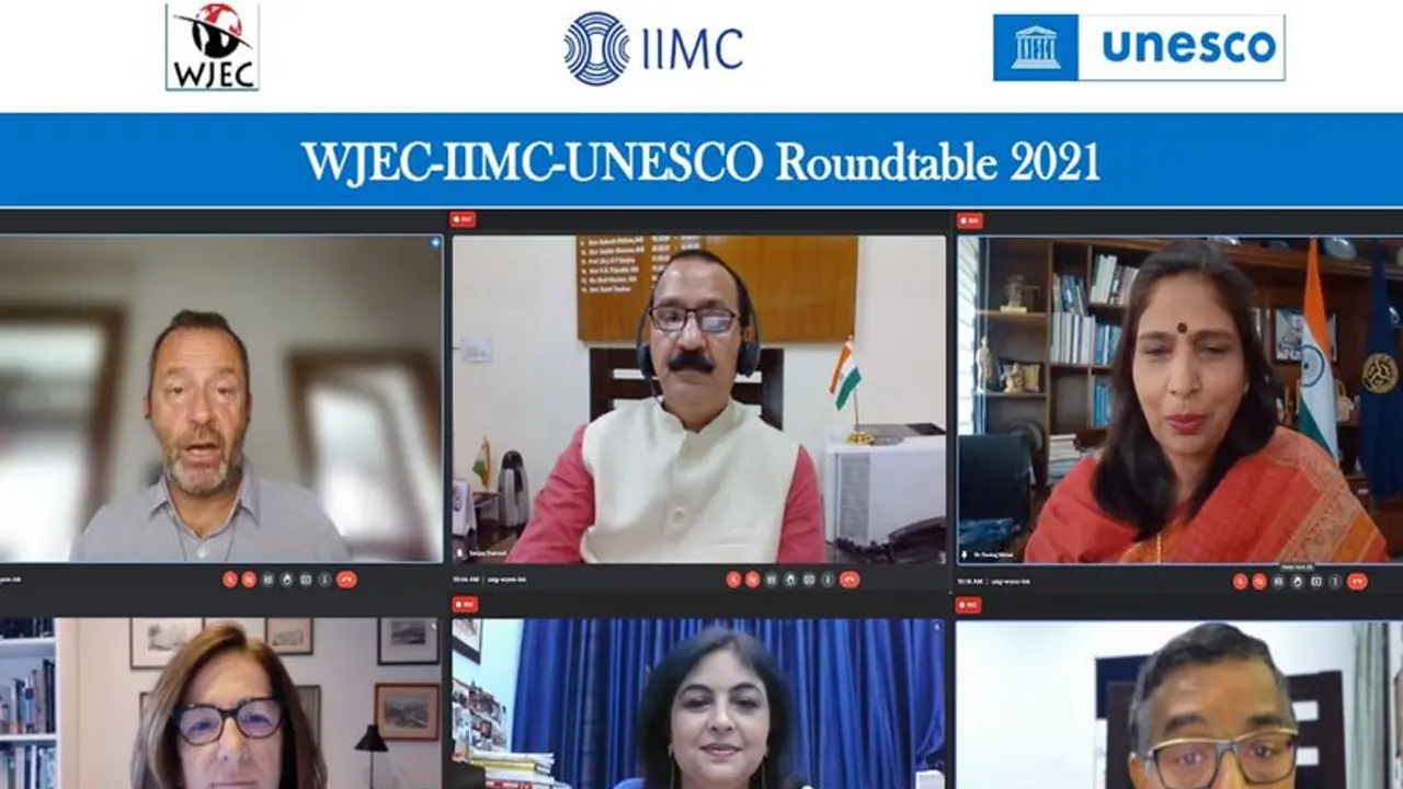 न्यू मीडिया के हिसाब से हो मीडिया पाठ्यक्रमों का निर्माण : एरिक फॉल्ट न्यू मीडिया के हिसाब से हो मीडिया पाठ्यक्रमों का निर्माण : एरिक फॉल्ट