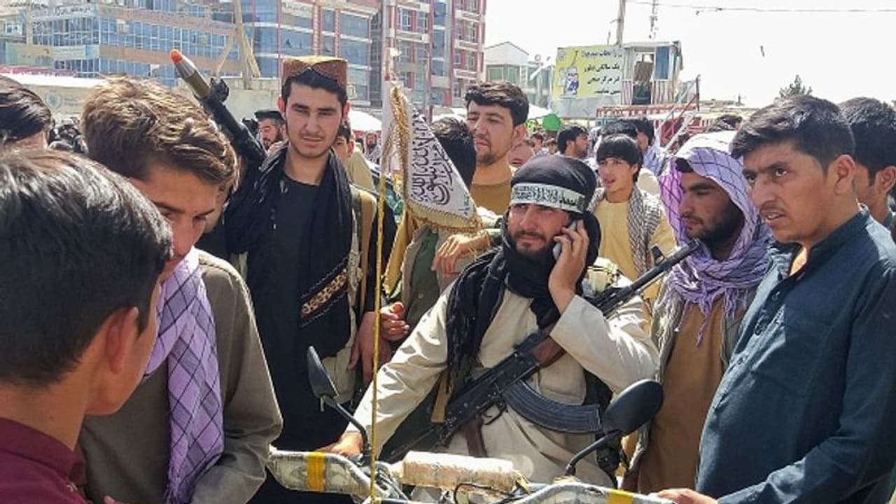 Afghanistan তালিবানরা ছাপিয়ে গেল মার্কিন প্রত্যাশা, গোয়েন্দা রিপোর্ট পেয়েও নিশ্চিন্ত বাইডেন Afghanistan তালিবানরা ছাপিয়ে গেল মার্কিন প্রত্যাশা, গোয়েন্দা রিপোর্ট পেয়েও নিশ্চিন্ত বাইডেন