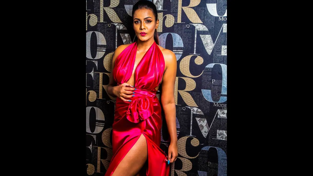 Bigg Boss contestant Meera Mithun, who abused Vijay Suriya, arrested in Chennai