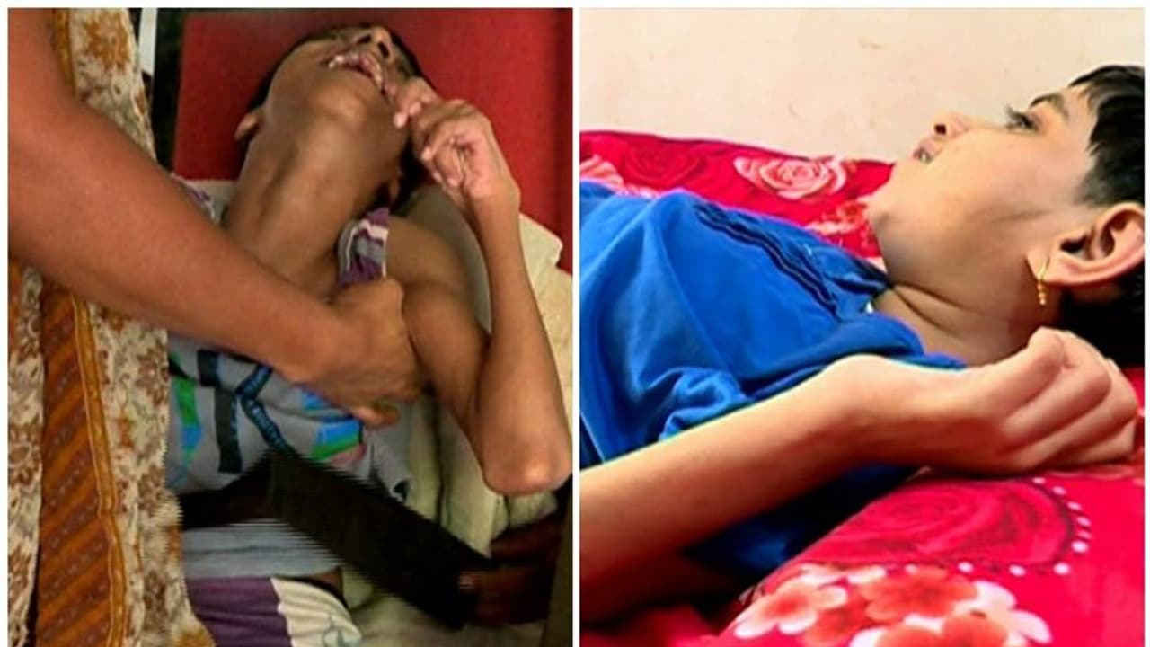 തീരാദുരിതം; എന്ഡോസള്ഫാന് ഇരകള്ക്ക് അഞ്ചുമാസമായി പെന്ഷനില്ല, ചിങ്ങം ഒന്നിന് ഉപവാസം തീരാദുരിതം; എന്ഡോസള്ഫാന് ഇരകള്ക്ക് അഞ്ചുമാസമായി പെന്ഷനില്ല, ചിങ്ങം ഒന്നിന് ഉപവാസം