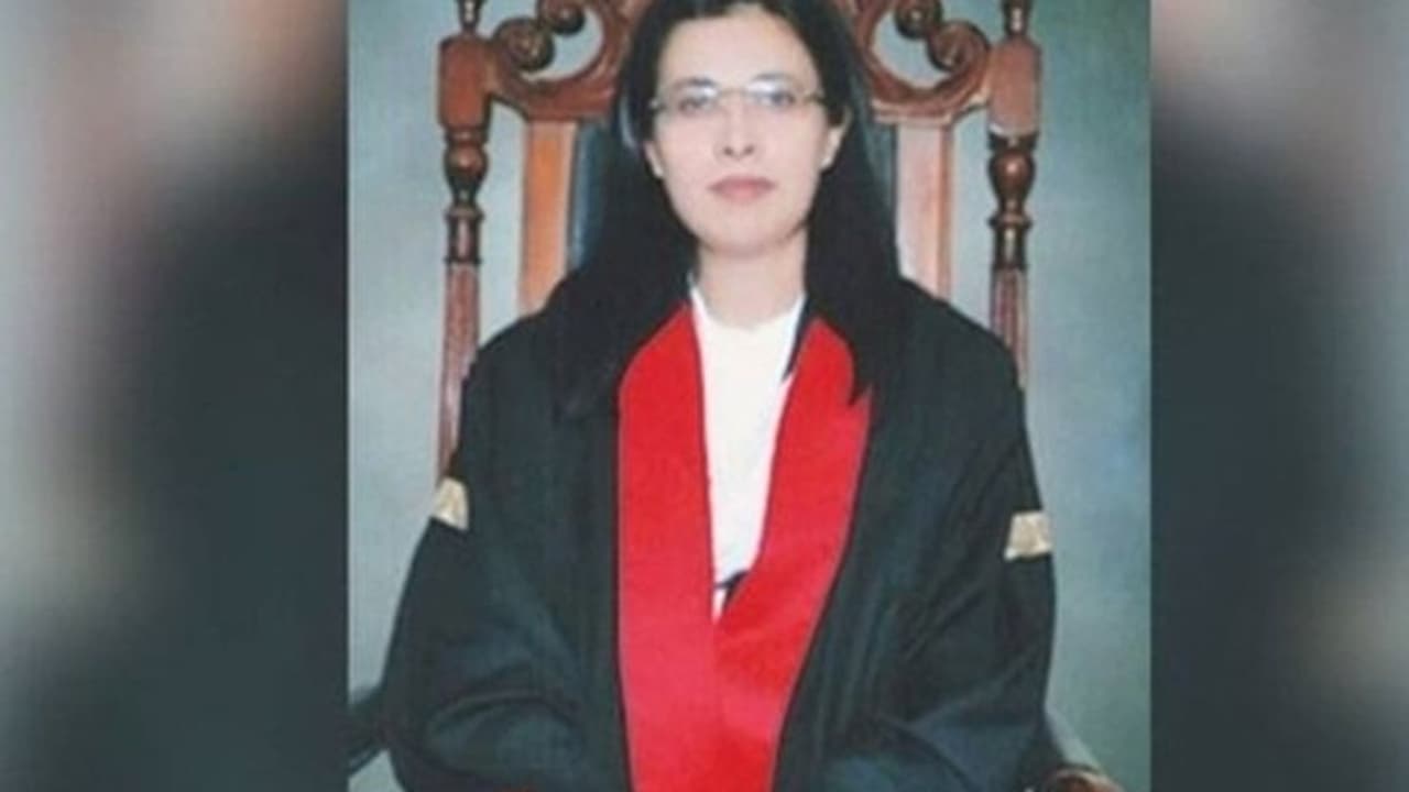 Pakistan के इतिहास में पहली बार: जस्टिस आयशा मलिक हो सकती हैं चीफ जस्टिस, दिया था ऐतिहासिक फैसला Pakistan के इतिहास में पहली बार: जस्टिस आयशा मलिक हो सकती हैं चीफ जस्टिस, दिया था ऐतिहासिक फैसला