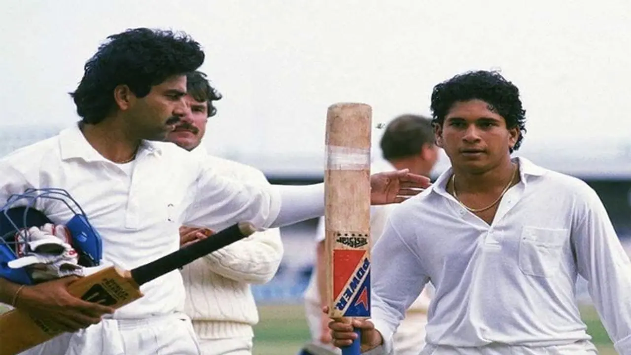 আজকের দিনে 'ক্রিকেট ঈশ্বর' করেছিলেন প্রথম সেঞ্চুরি, স্মৃতি উস্কে দিল বিসিসিআই আজকের দিনে 'ক্রিকেট ঈশ্বর' করেছিলেন প্রথম সেঞ্চুরি, স্মৃতি উস্কে দিল বিসিসিআই