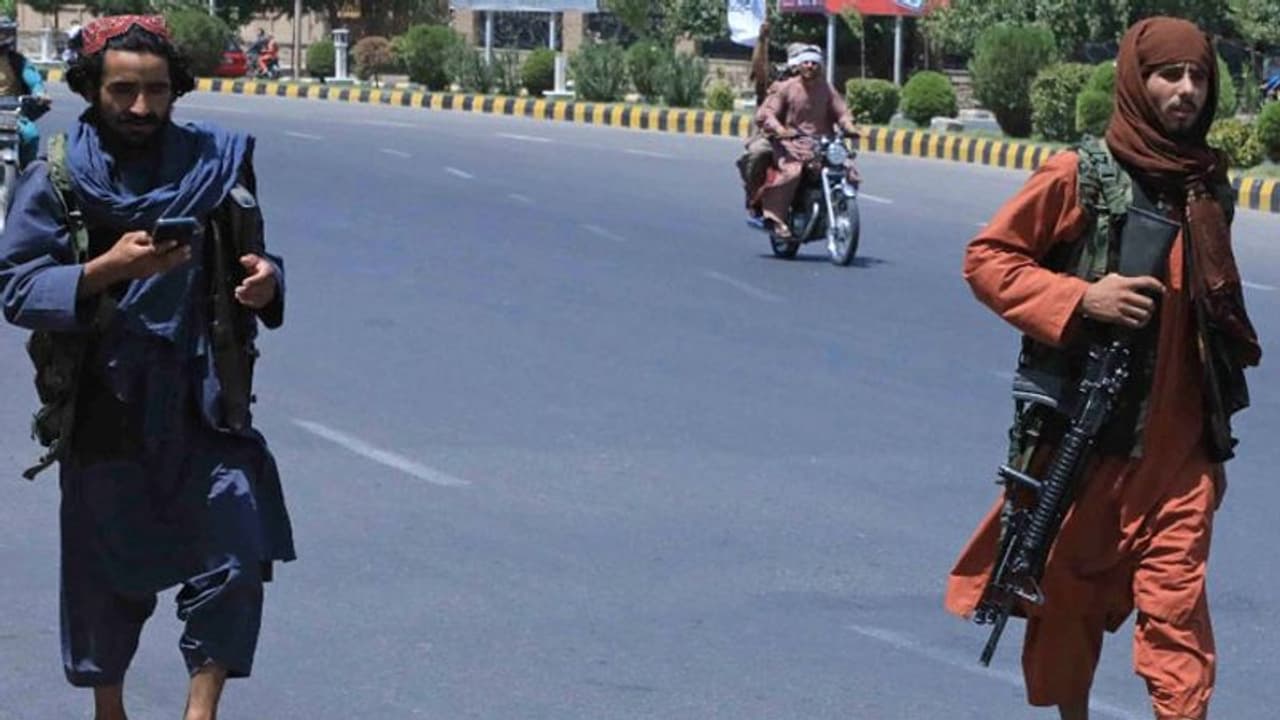 Afghanistan पर तालिबान के कब्जे के बाद UNSC ने बुलाई इमरजेंसी मीटिंग, भारत करेगा अध्यक्षता Afghanistan पर तालिबान के कब्जे के बाद UNSC ने बुलाई इमरजेंसी मीटिंग, भारत करेगा अध्यक्षता