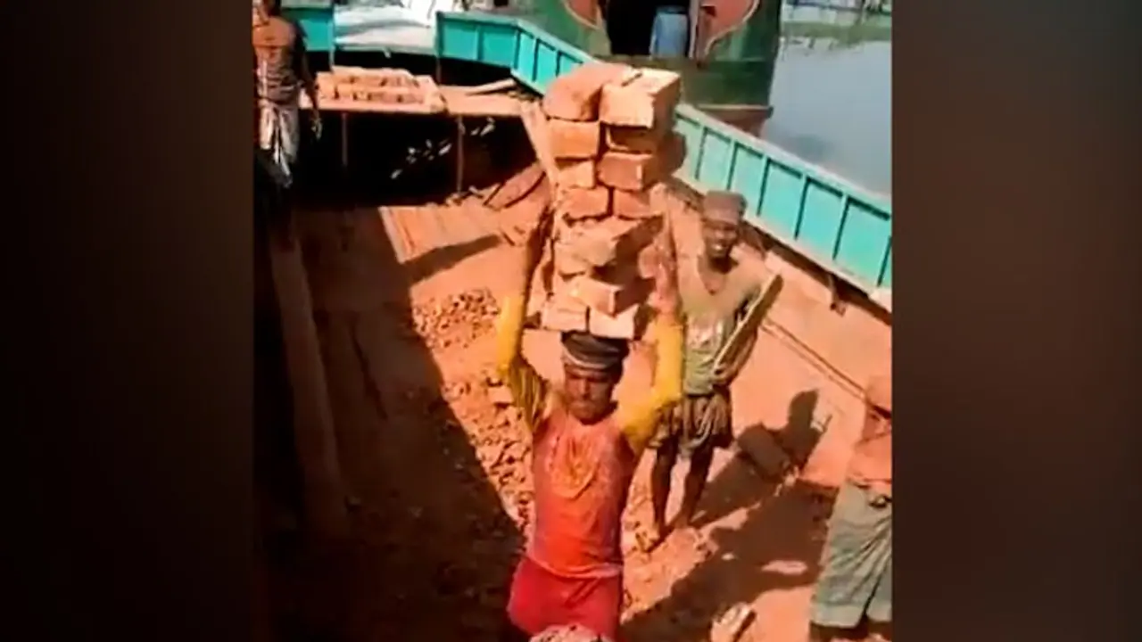 Watch: Man balancing pile of bricks on head goes viral; Anand Mahindra praises his unique skills