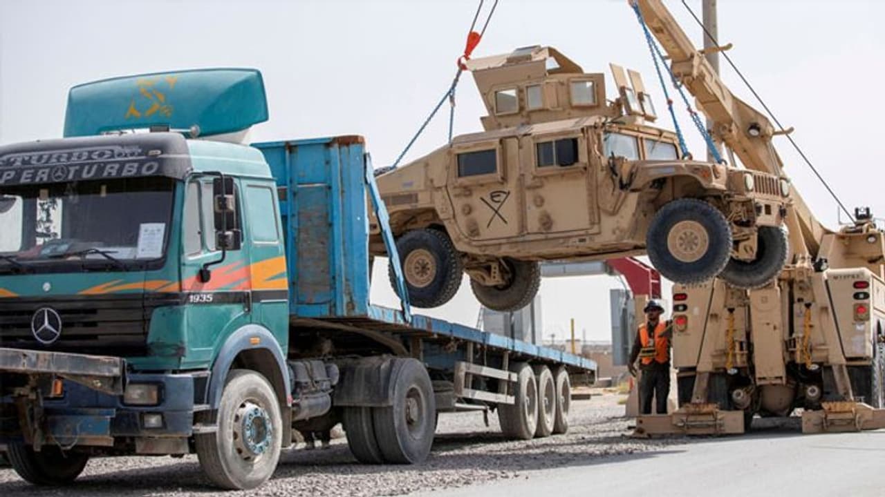 73 ವಿಮಾನ, 97 ಮಿಲಿಟರಿ ವಾಹನ ನಾಶ ಮಾಡಿ ಅಪ್ಘಾನ್ ಬಿಟ್ಟ ಅಮೆರಿಕ: ಉಳಿದಿದ್ದೆಷ್ಟು? 73 ವಿಮಾನ, 97 ಮಿಲಿಟರಿ ವಾಹನ ನಾಶ ಮಾಡಿ ಅಪ್ಘಾನ್ ಬಿಟ್ಟ ಅಮೆರಿಕ: ಉಳಿದಿದ್ದೆಷ್ಟು?