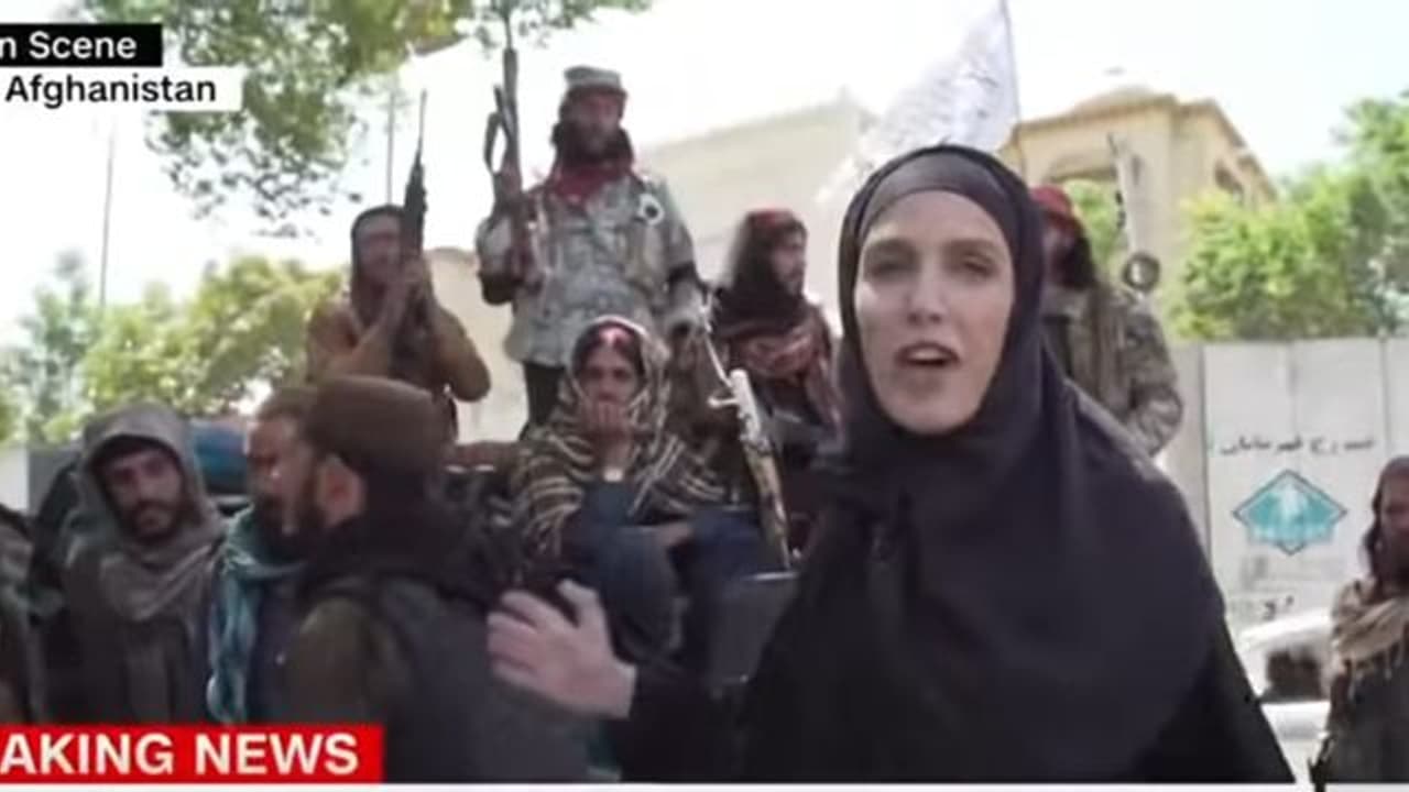 தலிபான் கண்களில் விரலை விட்டு ஆட்டும் பெண் நிருபர்.. எப்பா என்னா தில்லு.. தலிபான் கண்களில் விரலை விட்டு ஆட்டும் பெண் நிருபர்.. எப்பா என்னா தில்லு..