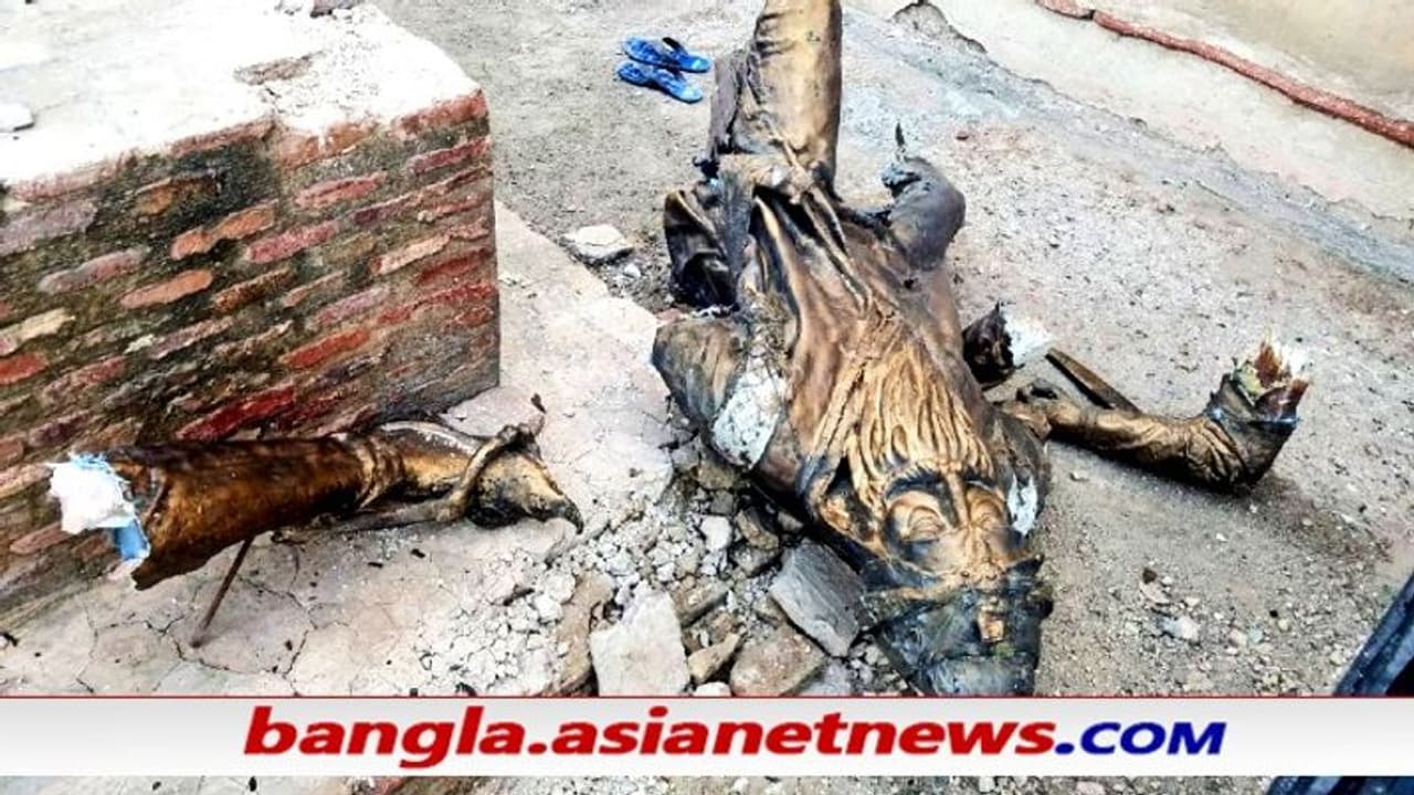 নিষিদ্ধ গোষ্ঠীর হাতে চুরমার রাজা রঞ্জিত সিং এর মূর্তি, পাকিস্তানেও পড়ল তালিবানি ছায়া নিষিদ্ধ গোষ্ঠীর হাতে চুরমার রাজা রঞ্জিত সিং এর মূর্তি, পাকিস্তানেও পড়ল তালিবানি ছায়া