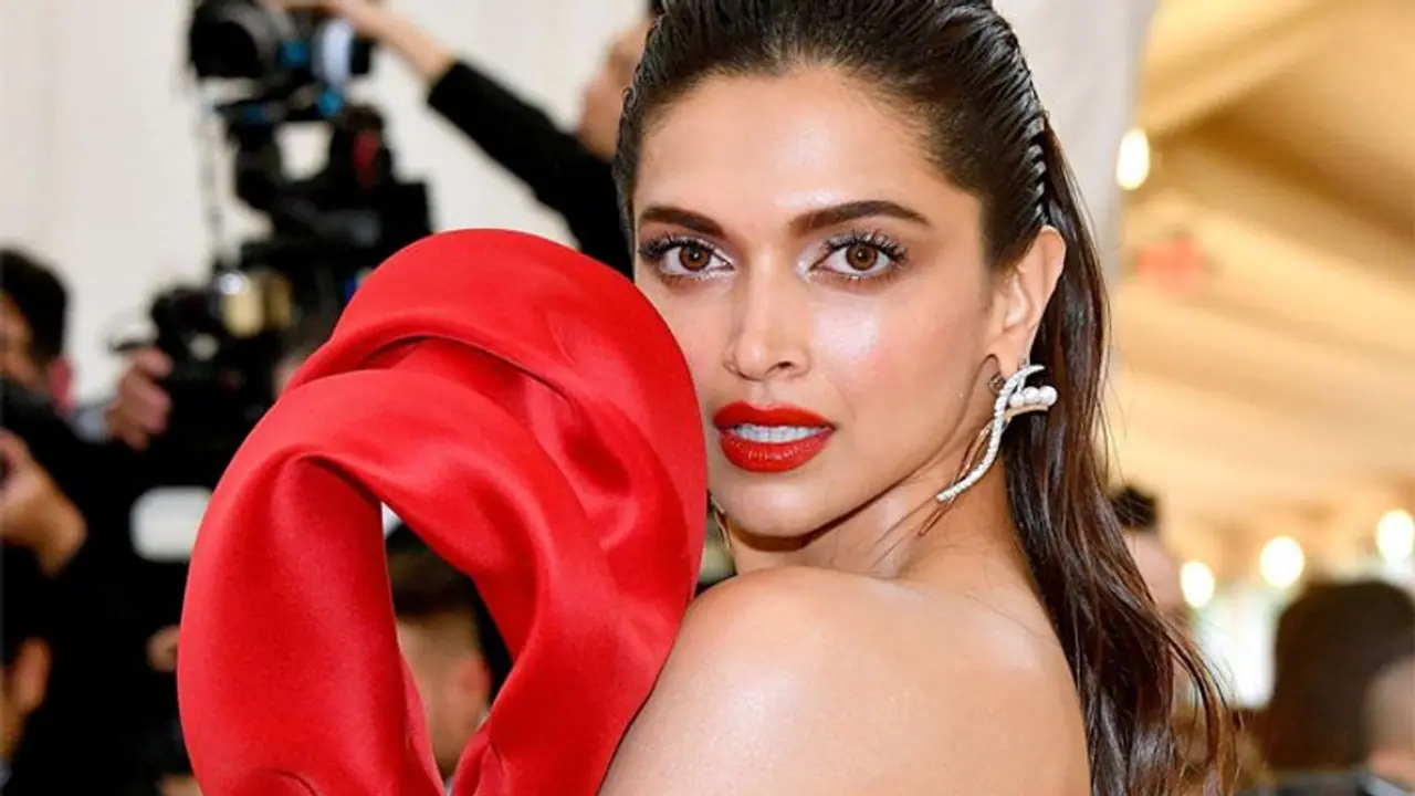 Deepika Padukone's fit body secret is out; check out her latest video Deepika Padukone's fit body secret is out; check out her latest video