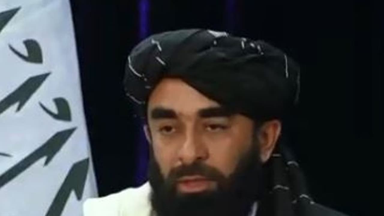 तालिबान ने जारी किया रोडमैप: कहा इस्लाम के अनुसार चलेगा देश, महिलाओं को शरियत के हिसाब से रहना होगा तालिबान ने जारी किया रोडमैप: कहा इस्लाम के अनुसार चलेगा देश, महिलाओं को शरियत के हिसाब से रहना होगा