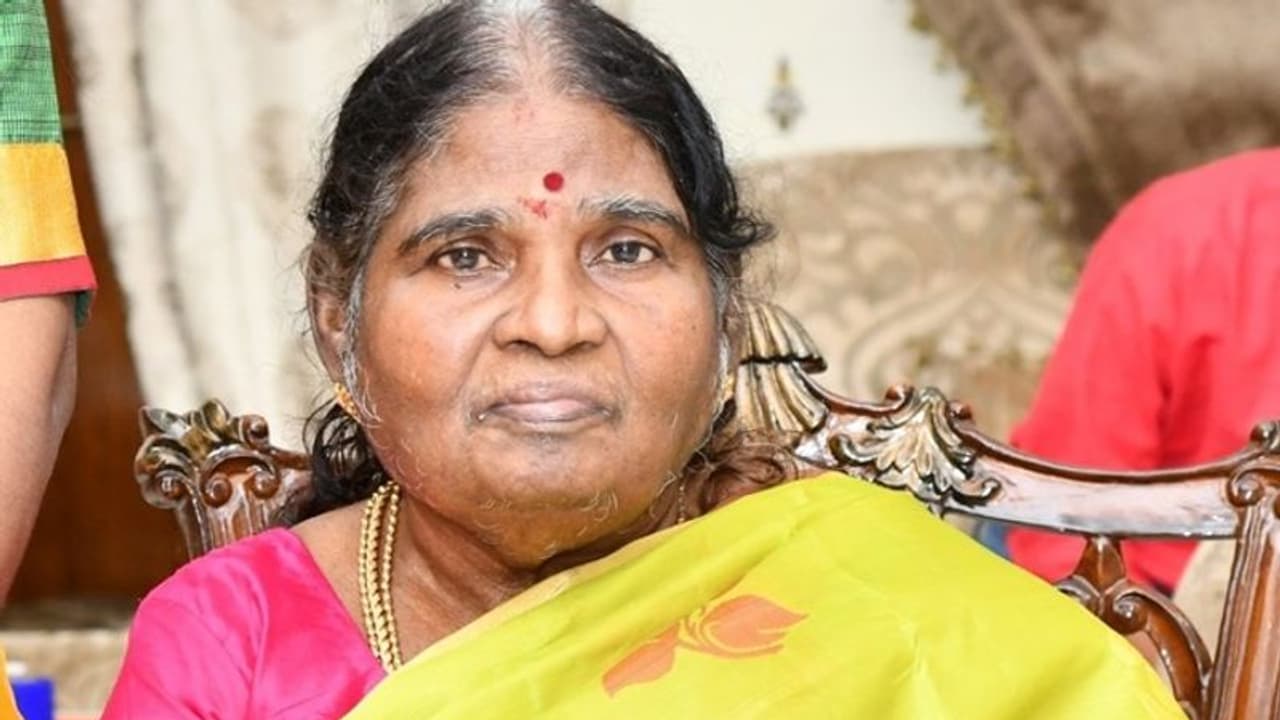 தமிழிசை சவுந்தரராஜனின் தாயார் காலமானார்.. துயரத்தை ட்விட்டரில் வெளியிட்டு கண்ணீர் ! தமிழிசை சவுந்தரராஜனின் தாயார் காலமானார்.. துயரத்தை ட்விட்டரில் வெளியிட்டு கண்ணீர் !