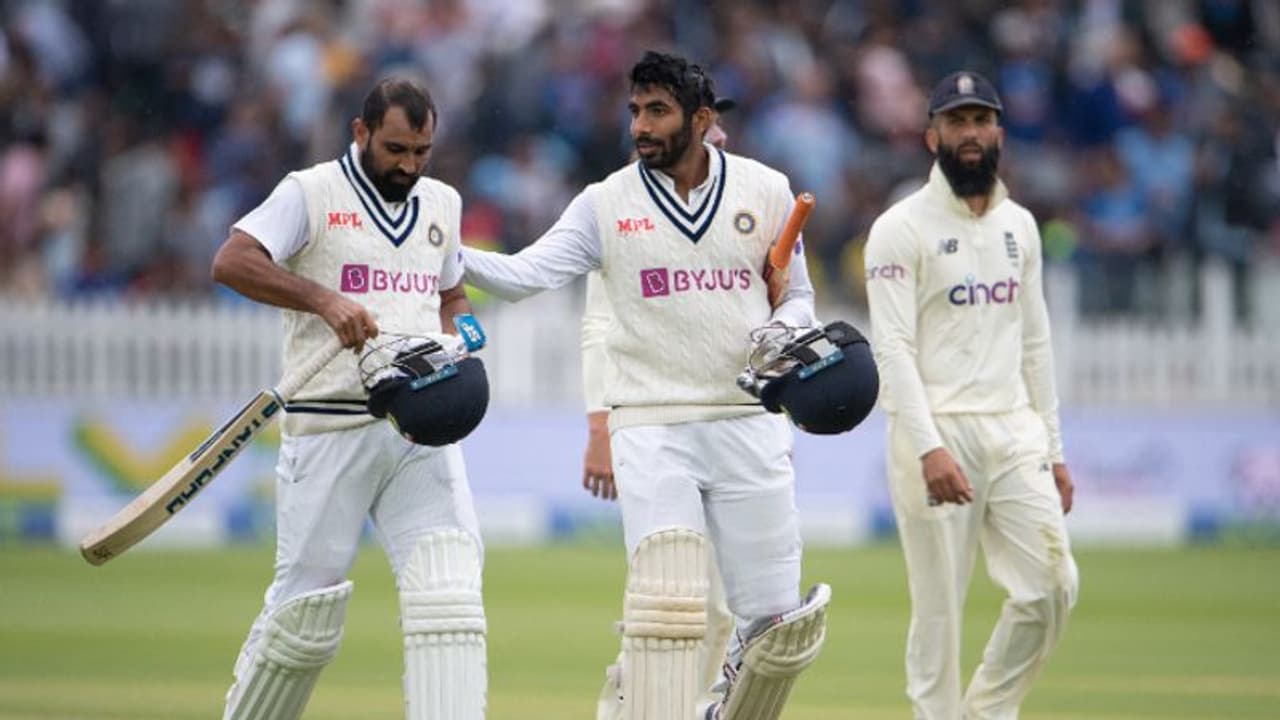 SA vs IND : ജസ്പ്രിത് ബുമ്രയോ മുഹമ്മദ് ഷമിയോ മികച്ച ബൗളര്‍? അഭിപ്രായം വ്യക്തമാക്കി മുന്‍ ഇന്ത്യന്‍ താരം