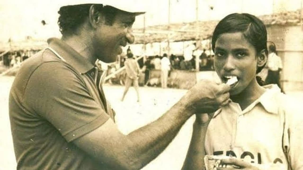 'വലിയ ശൂന്യത...'; പ്രിയ പരിശീലകന് ഒ എം നമ്പ്യാരുടെ നിര്യാണത്തില് അനുശോചിച്ച് പി ടി ഉഷ 'വലിയ ശൂന്യത...'; പ്രിയ പരിശീലകന് ഒ എം നമ്പ്യാരുടെ നിര്യാണത്തില് അനുശോചിച്ച് പി ടി ഉഷ