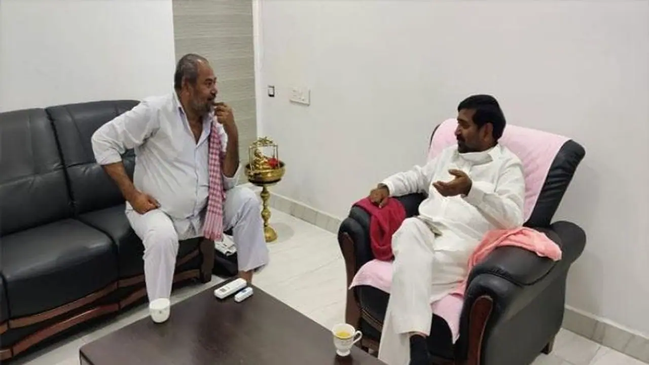 నారాయణమూర్తి రైతన్న సినిమా చూసిన మంత్రి జగదీష్ రెడ్డి... ఆయన రివ్యూ ఇదీ నారాయణమూర్తి రైతన్న సినిమా చూసిన మంత్రి జగదీష్ రెడ్డి... ఆయన రివ్యూ ఇదీ