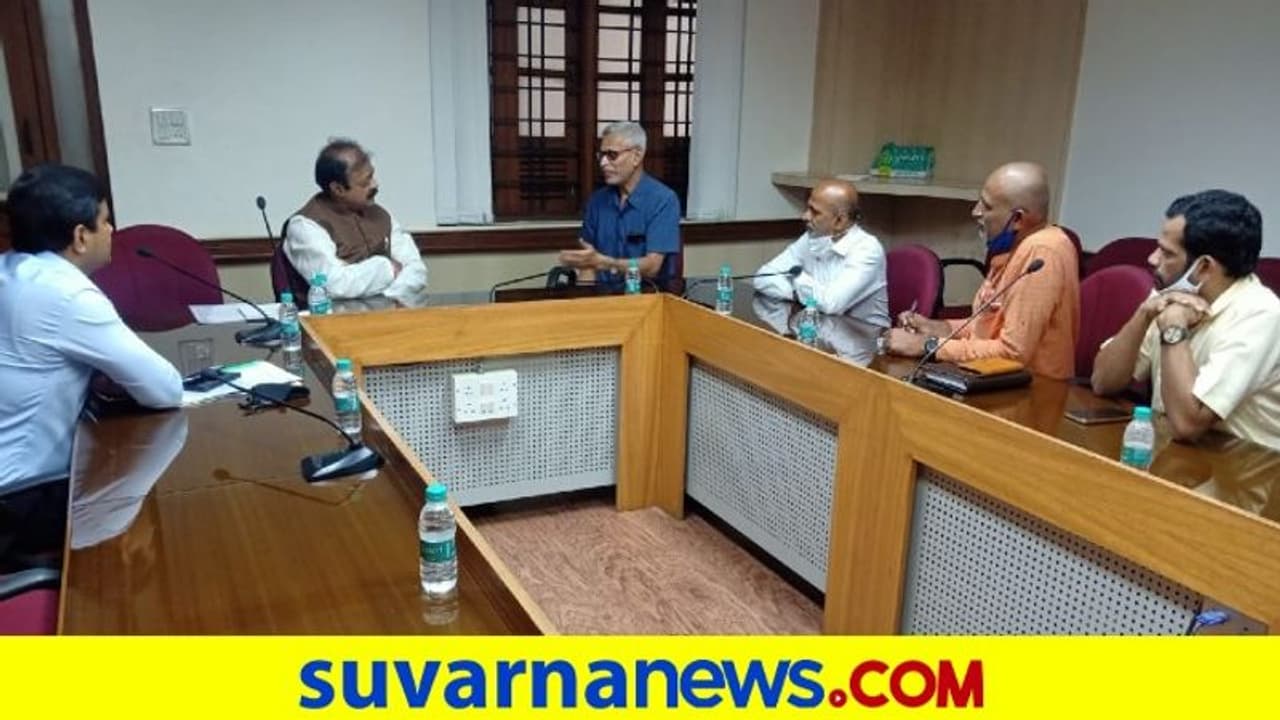 ಪ್ಯಾರಿಸ್ ಒಲಿಂಪಿಕ್ಸ್ಗೆ ಕರ್ನಾಟಕದ ಕ್ರೀಡಾಪಟುಗಳನ್ನು ಗುರುತಿಸಲು ಉನ್ನತ ಸಮಿತಿ ಪ್ಯಾರಿಸ್ ಒಲಿಂಪಿಕ್ಸ್ಗೆ ಕರ್ನಾಟಕದ ಕ್ರೀಡಾಪಟುಗಳನ್ನು ಗುರುತಿಸಲು ಉನ್ನತ ಸಮಿತಿ