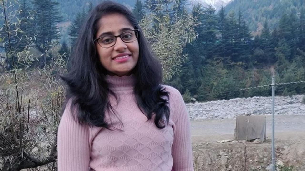 హారిక ఈప తెలుగు కథ: ప్రేమ బంధం హారిక ఈప తెలుగు కథ: ప్రేమ బంధం