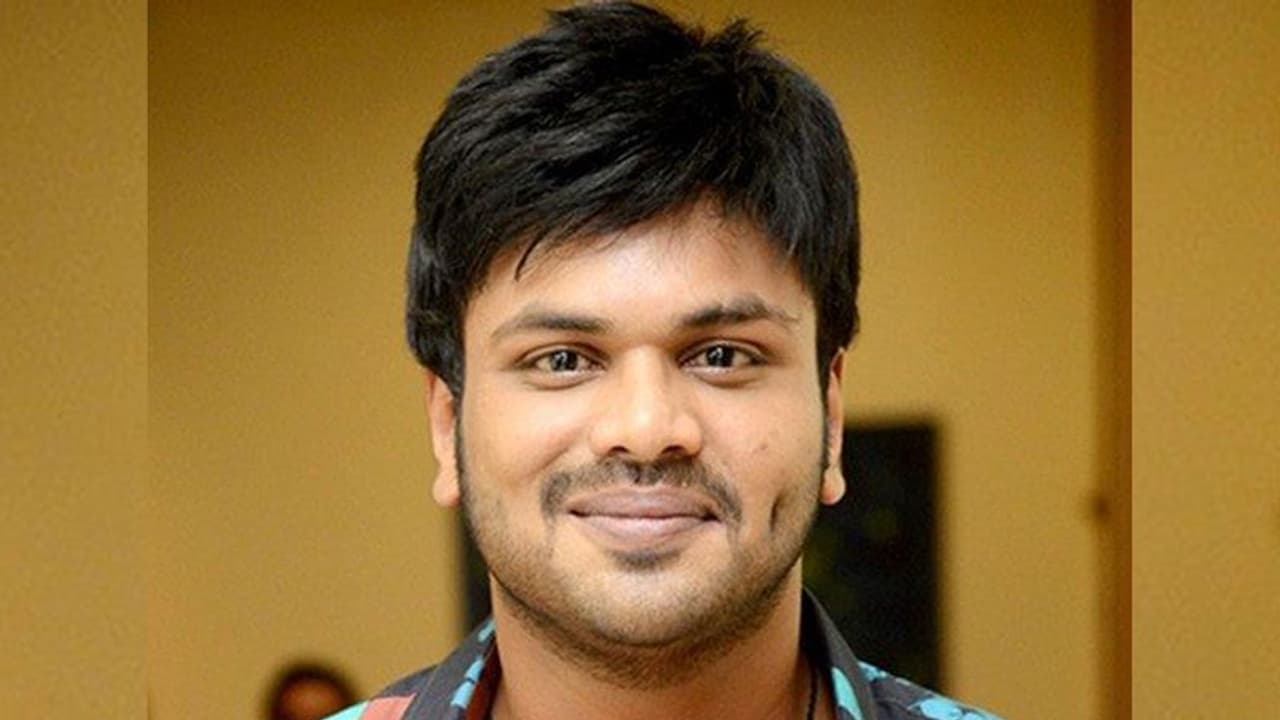 మంచు మనోజ్ మొత్తానికి అఫీషియల్ గా ప్రకటించాడు మంచు మనోజ్ మొత్తానికి అఫీషియల్ గా ప్రకటించాడు