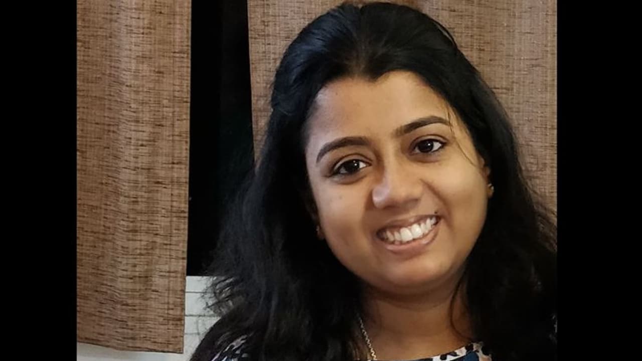 ৬ মাসের জন্য সাসপেন্ড অনিল কন্যা, অজন্তার শাস্তি নিয়ে দ্বিধাবিভক্ত সিপিএম ৬ মাসের জন্য সাসপেন্ড অনিল কন্যা, অজন্তার শাস্তি নিয়ে দ্বিধাবিভক্ত সিপিএম