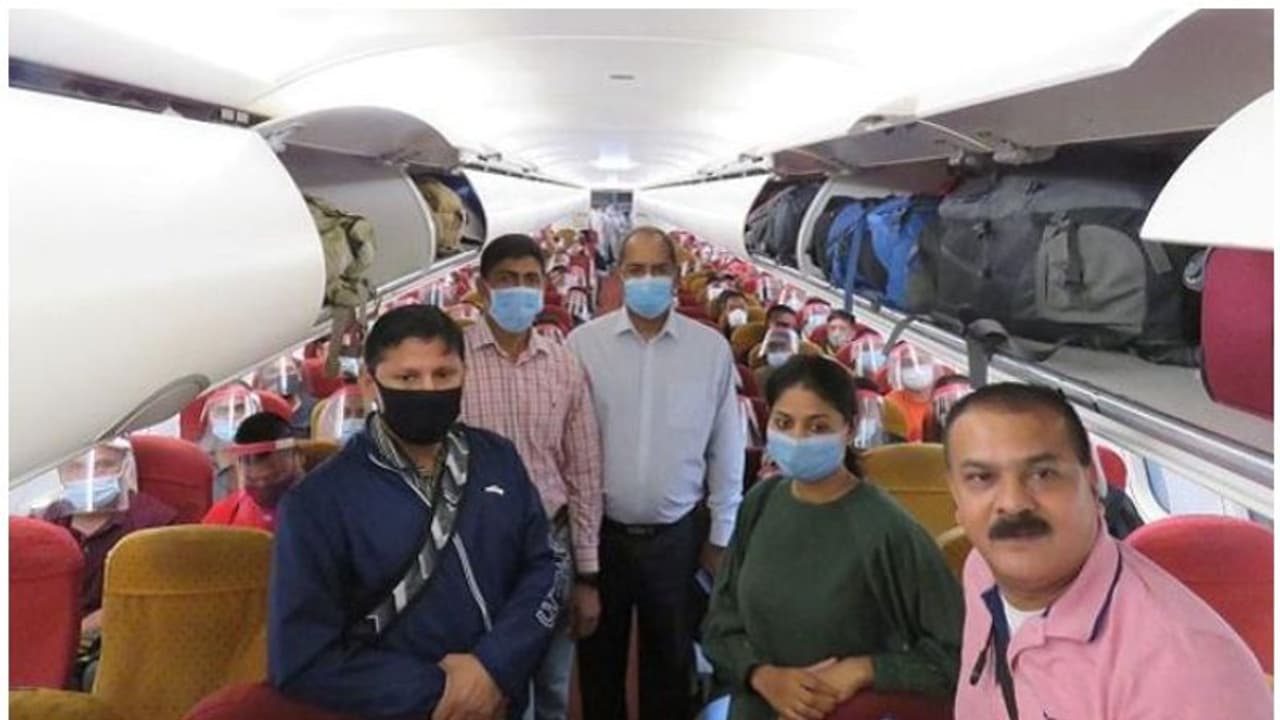 ಅಫ್ಘಾನ್‌ನಲ್ಲಿ ಸಿಲುಕಿದ್ದ 7 ಕನ್ನಡಿಗರ ರಕ್ಷಣೆ: ಶೀಘ್ರದಲ್ಲೇ ತವರು ರಾಜ್ಯಕ್ಕೆ ಆಗಮನ!