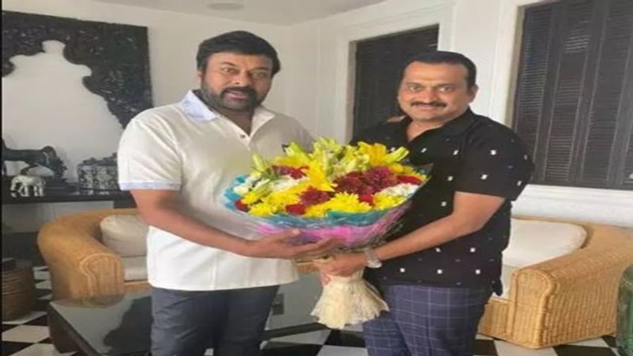 మెగా మనసు దోచుకున్న బండ్ల గణేష్.. చిరు విషయంలో ప్రభుత్వానికి ఊహించని డిమాండ్ మెగా మనసు దోచుకున్న బండ్ల గణేష్.. చిరు విషయంలో ప్రభుత్వానికి ఊహించని డిమాండ్