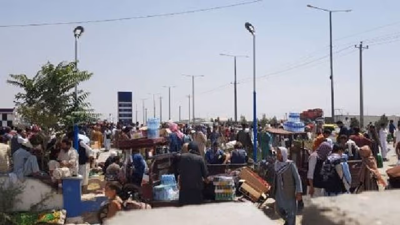 'Who should come to Hamid Karzai International airport?' Here's the US view 'Who should come to Hamid Karzai International airport?' Here's the US view