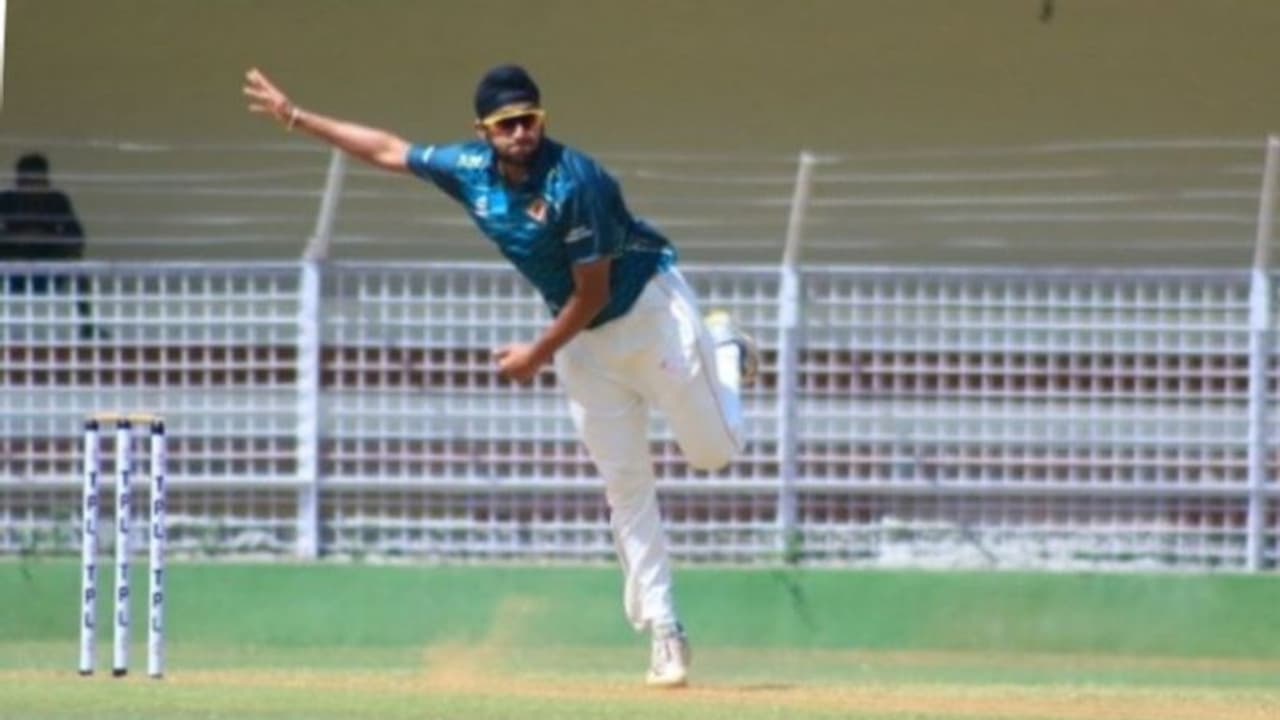 ഉന്മുക്തിന് കീഴില് കളിച്ചു, ഇപ്പോള് അവന് പിന്നാലെ പോകുന്നു; മറ്റൊരു യുവതാരം കൂടി യുഎസ് ക്രിക്കറ്റിലേക്ക് ഉന്മുക്തിന് കീഴില് കളിച്ചു, ഇപ്പോള് അവന് പിന്നാലെ പോകുന്നു; മറ്റൊരു യുവതാരം കൂടി യുഎസ് ക്രിക്കറ്റിലേക്ക്