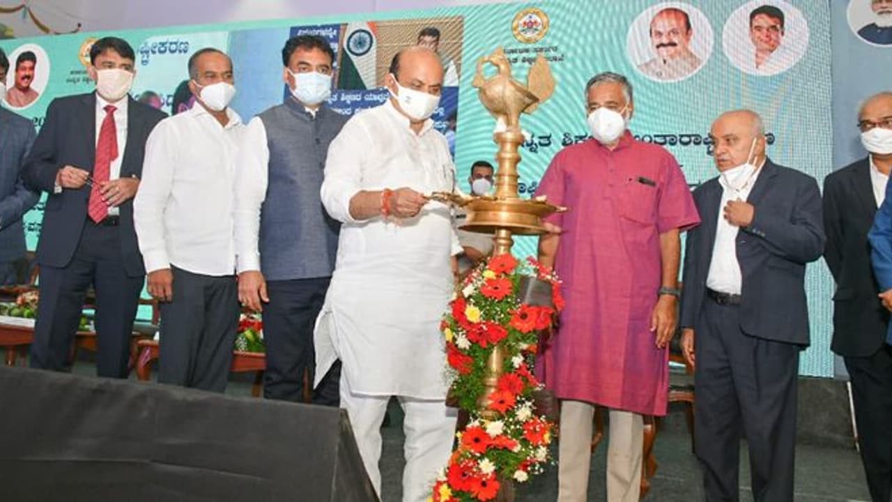 Karnataka becomes first state to implement NEP, policy of digitisation, research, development to be launched Karnataka becomes first state to implement NEP, policy of digitisation, research, development to be launched