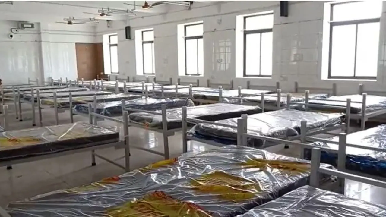 চোখ রাঙাচ্ছে করোনার তৃতীয় ঢেউ, শিশুদের জন্য PICU তৈরি হচ্ছে রায়গঞ্জ মেডিকেলে চোখ রাঙাচ্ছে করোনার তৃতীয় ঢেউ, শিশুদের জন্য PICU তৈরি হচ্ছে রায়গঞ্জ মেডিকেলে