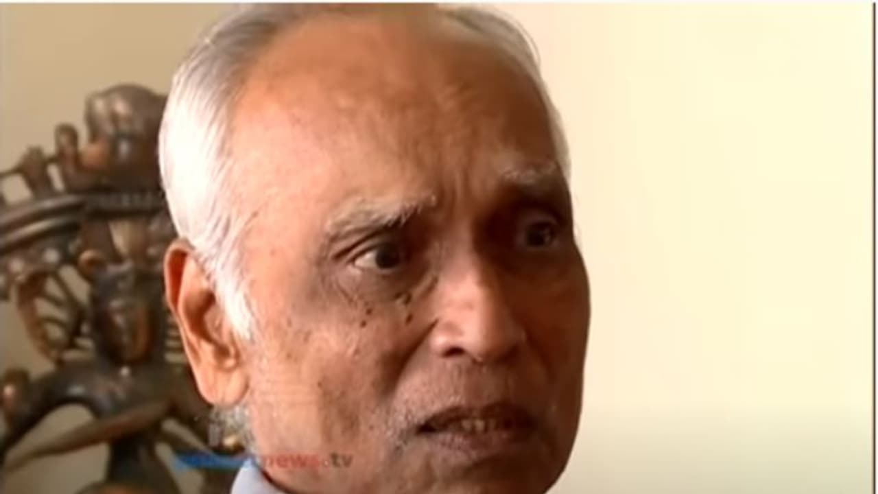 ഒളിംപ്യന് ഒ ചന്ദ്രശേഖരന് അന്തരിച്ചു; വിടവാങ്ങിയത് ഇന്ത്യന് ഫുട്ബോള് ടീം മുന് നായകന് ഒളിംപ്യന് ഒ ചന്ദ്രശേഖരന് അന്തരിച്ചു; വിടവാങ്ങിയത് ഇന്ത്യന് ഫുട്ബോള് ടീം മുന് നായകന്