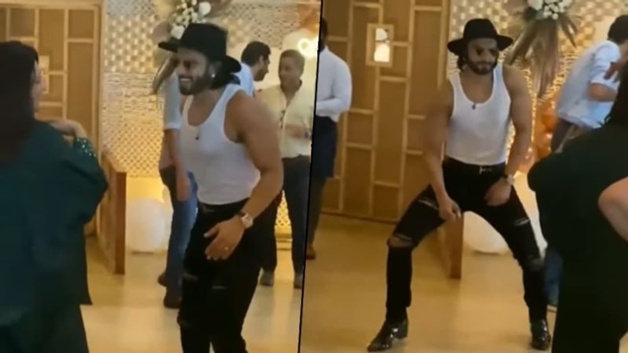Ranveer Singh shakes a leg with mom Anju Bhavnani on her birthday; watch viral party videos Ranveer Singh shakes a leg with mom Anju Bhavnani on her birthday; watch viral party videos