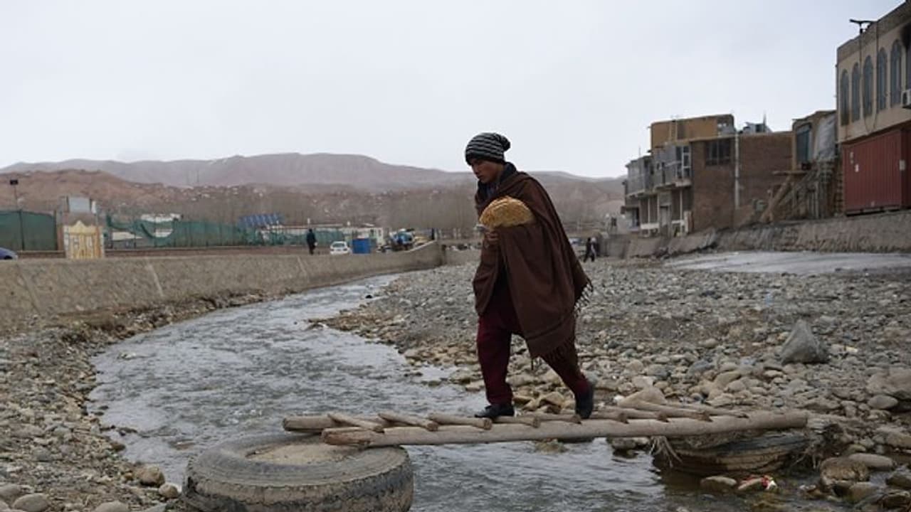 ತಾಲಿಬಾನ್ ಕ್ರೌರ್ಯ: ಅಂದರಾಬ್ ಕಣಿವೆಗೆ ಆಹಾರ, ತೈಲ ಪೂರೈಕೆ ಕಡಿತ! ತಾಲಿಬಾನ್ ಕ್ರೌರ್ಯ: ಅಂದರಾಬ್ ಕಣಿವೆಗೆ ಆಹಾರ, ತೈಲ ಪೂರೈಕೆ ಕಡಿತ!