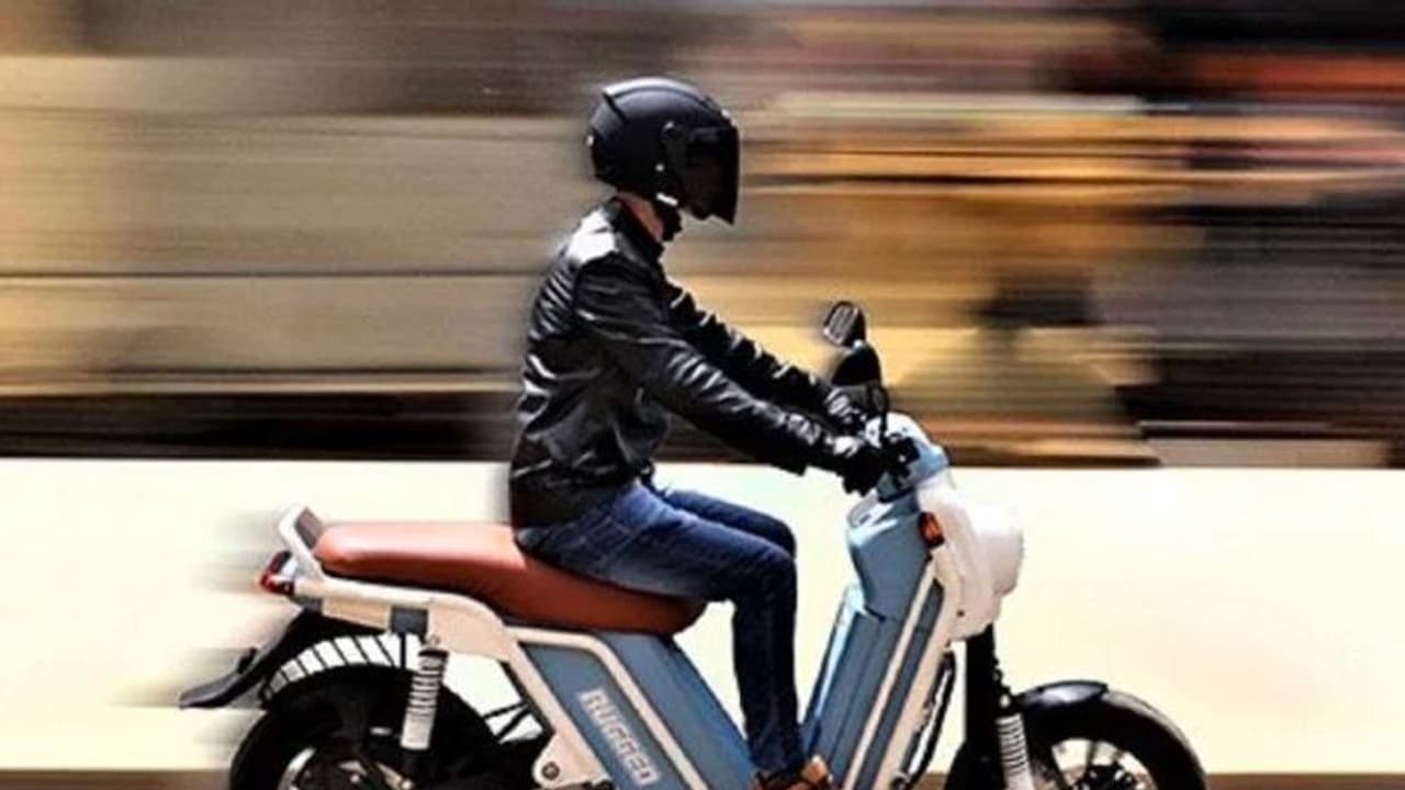 മികച്ച ബുക്കിംഗുമായി ഇന്ത്യൻ നിർമ്മിത ഇ സ്‍കൂട്ടര്‍