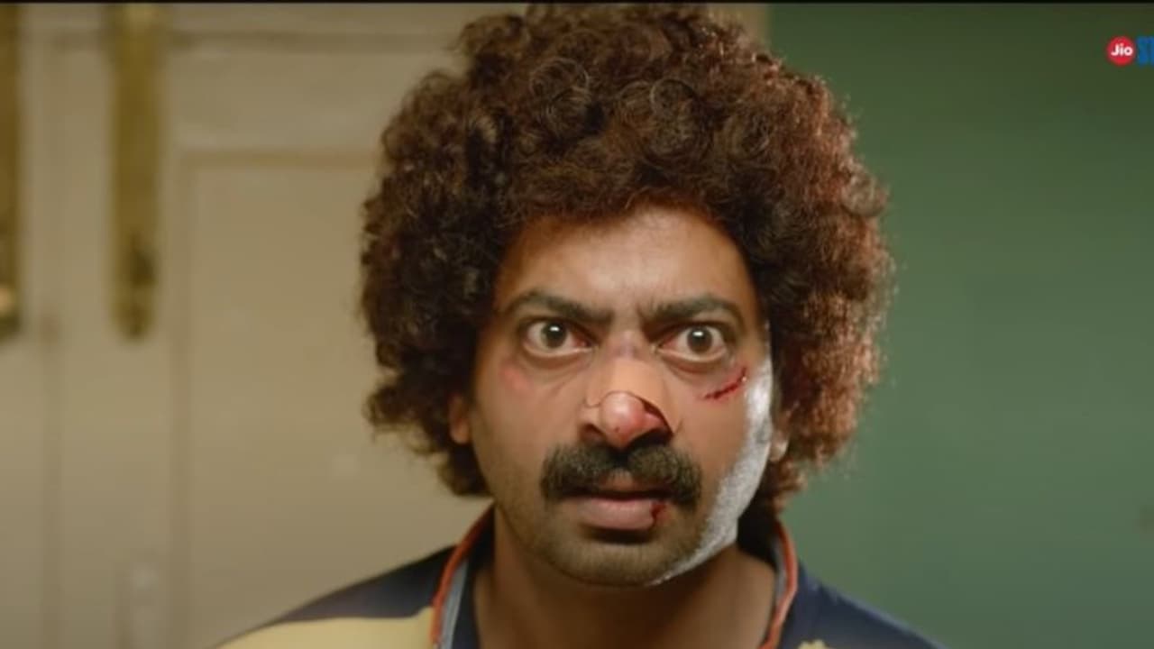 'കിഡ്നാപ്പര് ഡിസ്നി'യായി സൈജു കുറുപ്പ്; ചിരി നിറച്ച് 'പിടികിട്ടാപ്പുള്ളി' ട്രെയ്ലര് 'കിഡ്നാപ്പര് ഡിസ്നി'യായി സൈജു കുറുപ്പ്; ചിരി നിറച്ച് 'പിടികിട്ടാപ്പുള്ളി' ട്രെയ്ലര്