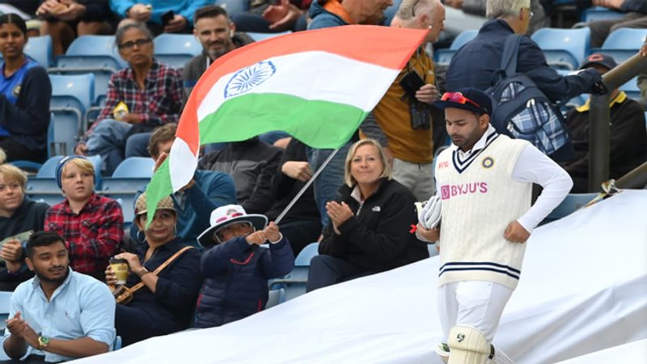 England vs India: इंग्लिश टीम का पारी के आगे छूटे भारतीय टीम के पसीने, दूसरे दिन बनाए 423 रन England vs India: इंग्लिश टीम का पारी के आगे छूटे भारतीय टीम के पसीने, दूसरे दिन बनाए 423 रन