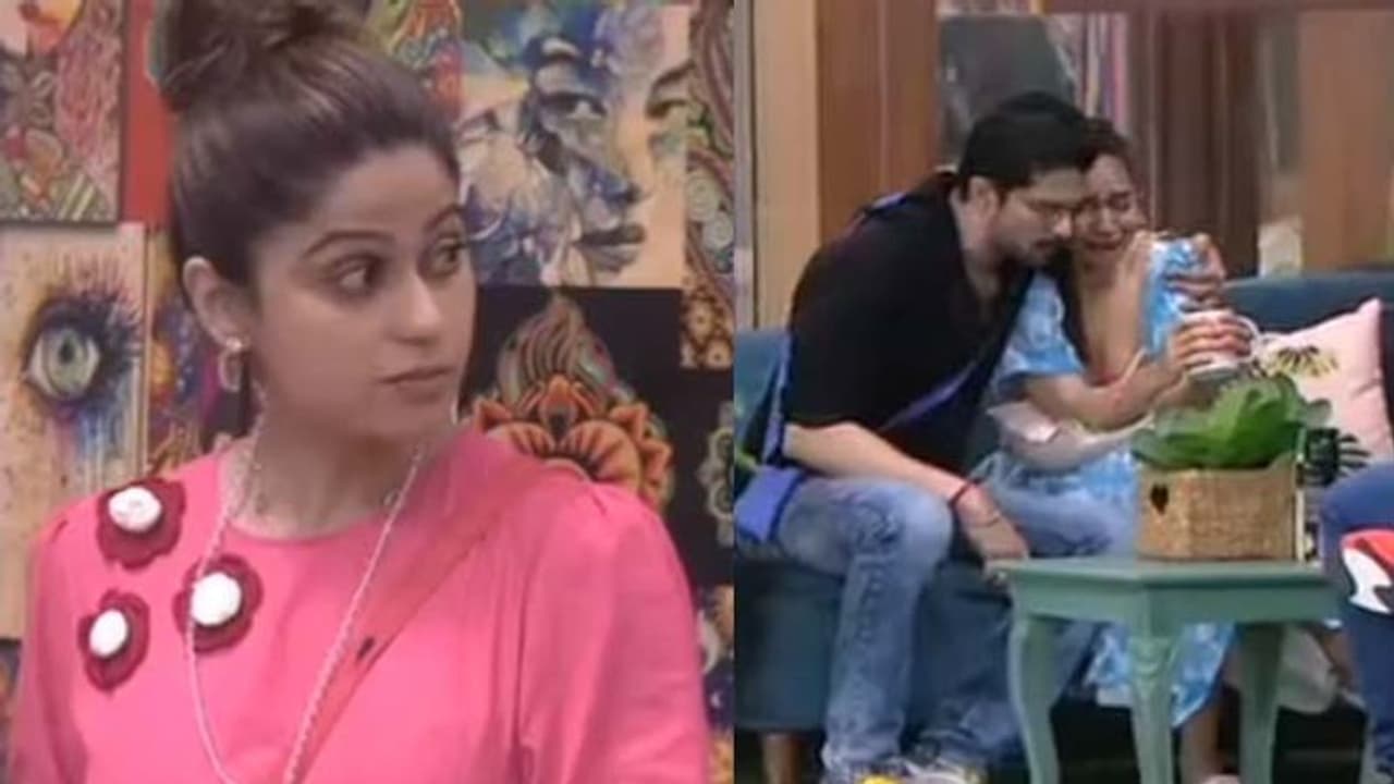 Bigg Boss OTT: इसको गले लगाना पड़ा राकेश बापट को भारी, नाराज शमिता शेट्टी को मनाने में हुआ बुरा हाल Bigg Boss OTT: इसको गले लगाना पड़ा राकेश बापट को भारी, नाराज शमिता शेट्टी को मनाने में हुआ बुरा हाल